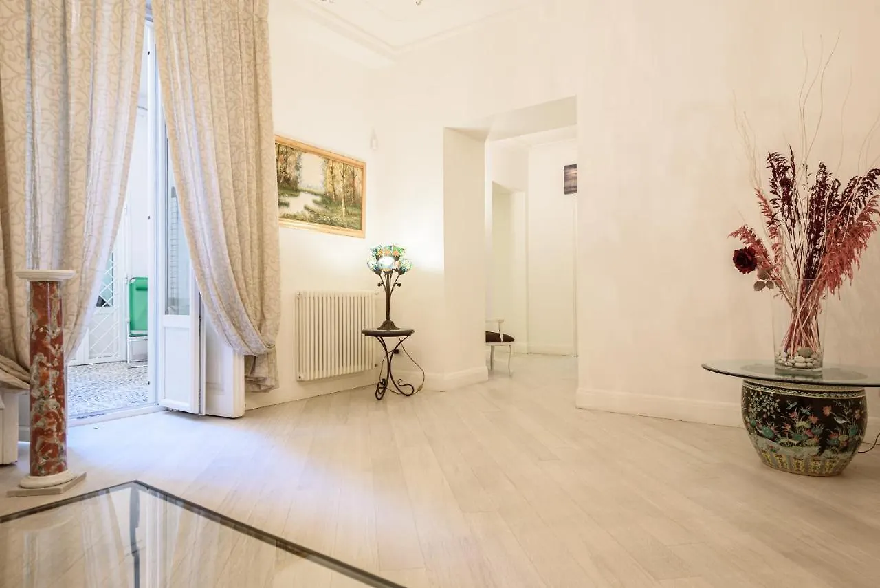 Apartment Palazzo Dello Spagnolo Suite Naples Italy