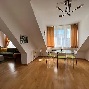https://cosy-apartment-in-central-location.vienna-besthotels.com
